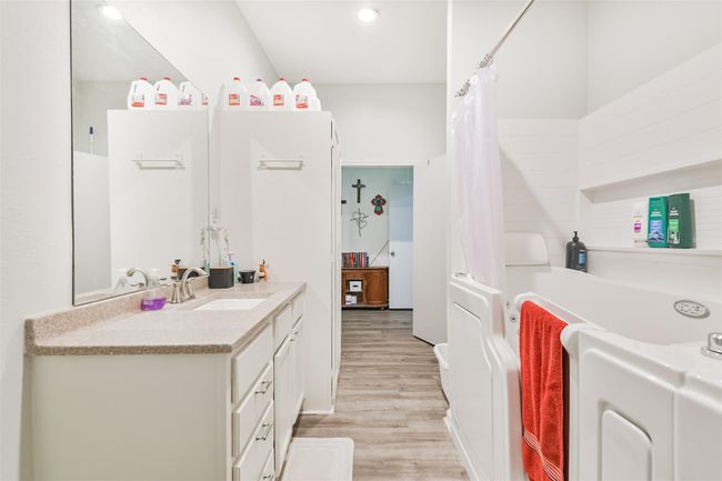 57 Blue Lake Dr, House other with 3 bedrooms, 2 bathrooms and 4 parking in Huffman TX | Image 38