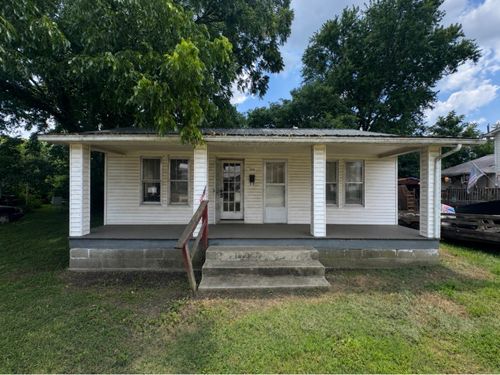 209 Turner St, Pulaski, TN, 38478-2439 | Card Image
