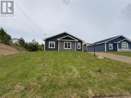 171 Queen St, Stephenville, NL, A2N | Card Image