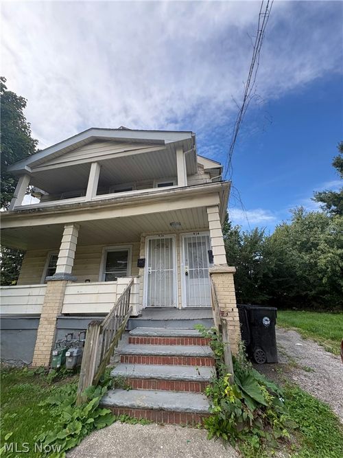 934 Alhambra Rd, Cleveland, OH, 44110-3110 | Card Image