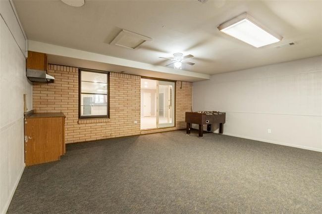 409 W Buffalo St, House other with 3 bedrooms, 2 bathrooms and null parking in Caldwell TX | Image 9
