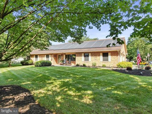 1050 Fiddlers Rd, CHAMBERSBURG, PA, 17202-7400 | Card Image