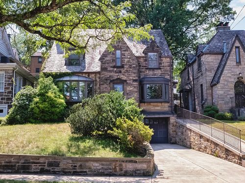 523 N Meadowcroft Ave, Pittsburgh, PA, 15216-1307 | Card Image