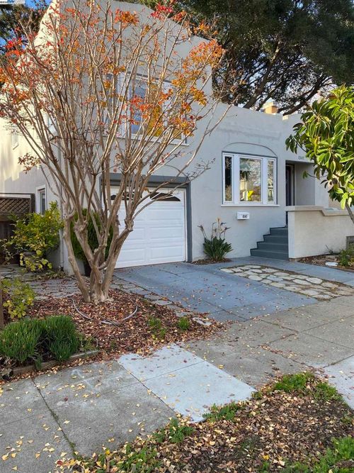 1347 Caroline St, Alameda, CA, 94501-3919 | Card Image