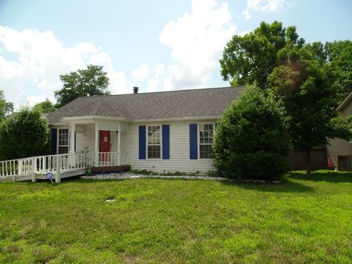 704 Windsor Trce, Goodlettsville, TN, 37072-2129 | Card Image