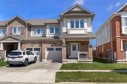 173 W Oak Trail, Kitchener, ON, N2R0J3 | Card Image