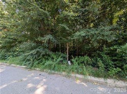 220 Birchwood Ln, Mocksville, NC, 27028-2928 | Card Image