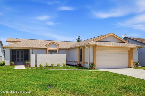 326 Pine Ridge Ln, Melbourne, FL, 32940-1820 | Card Image