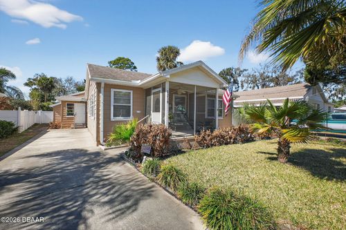 1218 Daytona Ave, DAYTONA BEACH, FL, 32117-2708 | Card Image