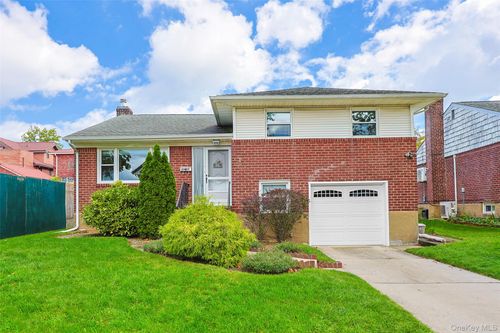6019 246th Place, New York, NY, 11362 | Card Image