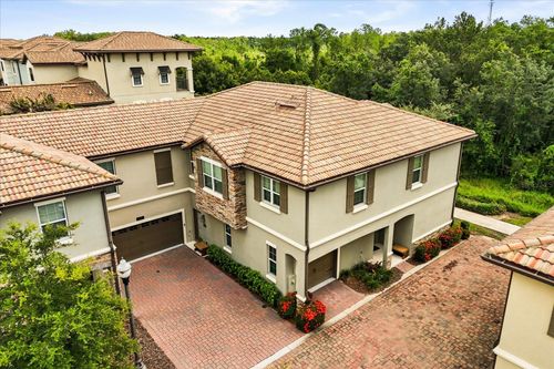 1351 Shinnecock Hills Dr, DAVENPORT, FL, 33896-6802 | Card Image