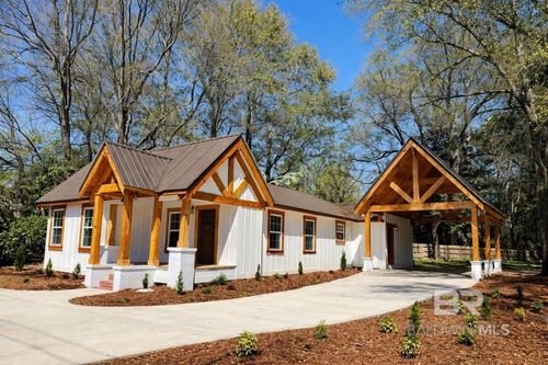 613 Forrest Ave, East Brewton, AL, 36426-2518 | Card Image