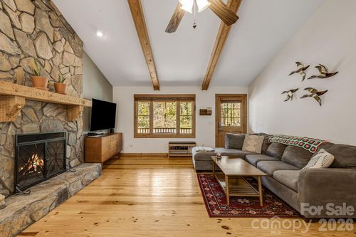 517 Pheasant St, Lake Lure, NC, 28746-7311 | Card Image