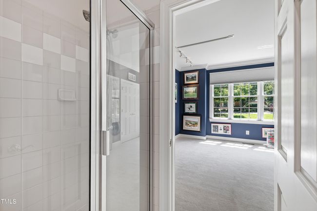 Bathroom02A | Image 34