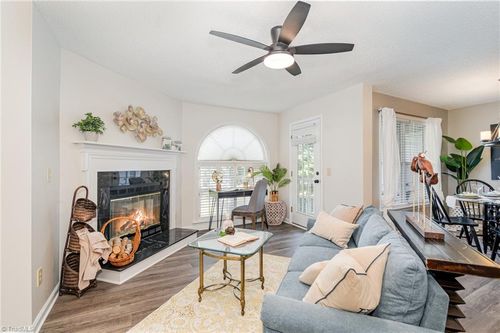 apt-2b-3624 Morris Farm Dr, Greensboro, NC, 27409-8950 | Card Image