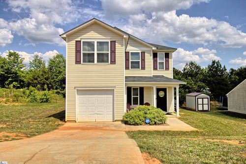 111 Botany Dr, Laurens, SC, 29360-3835 | Card Image