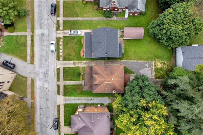 328 E Moody Ave, House other with 3 bedrooms, 2 bathrooms and null parking in New Castle PA | Image 34