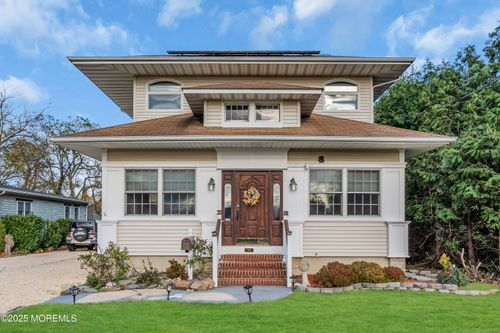 162 E River Rd, Rumson, NJ, 07760-1633 | Card Image