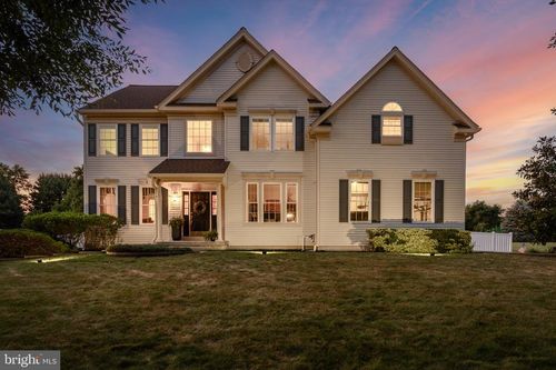 33 Amaryllis Ln, LUMBERTON, NJ, 08048-4871 | Card Image