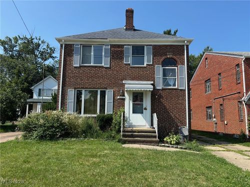 3596 Warren Rd, Cleveland, OH, 44111-3039 | Card Image