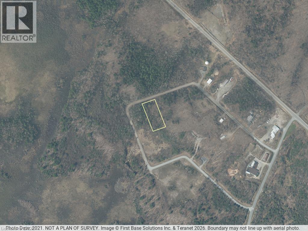 Land in Carling 4