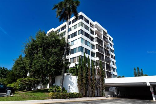 401-1500 Presidential Way, West Palm Beach, FL, 33401-1817 | Card Image