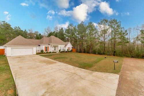 18409 Gallatin Dr, Loranger, LA, 70446-2721 | Card Image