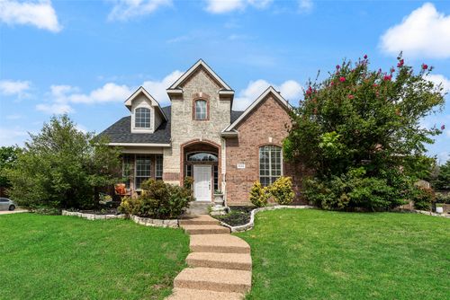 695 Shores Blvd, Rockwall, TX, 75087-2349 | Card Image