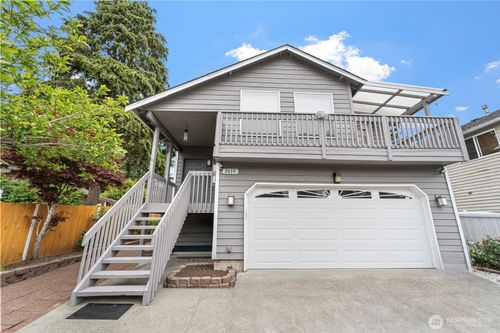 2616 130th Street Ne, Seattle, WA, 98125 | Card Image