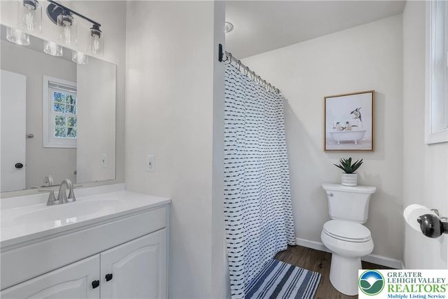 511 Lakeside Dr, House other with 4 bedrooms, 3 bathrooms and null parking in East Stroudsburg PA | Image 24