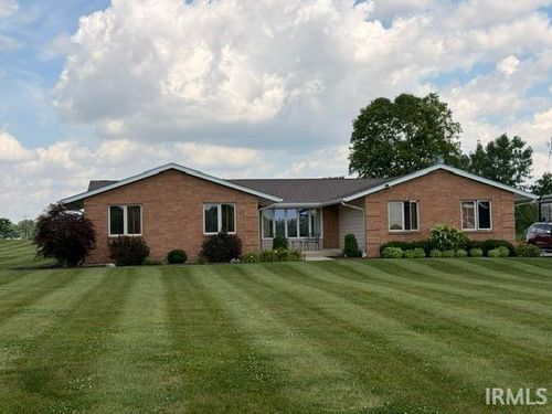 3738 North Ave, Huntington, IN, 46750 | Card Image