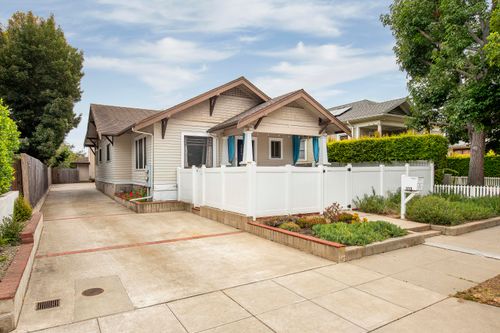 1715 Bath St, SANTA BARBARA, CA, 93101-2909 | Card Image