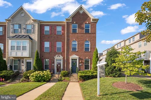 3801 Commodore Joshua Barney Dr Ne, WASHINGTON, DC, 20018-3836 | Card Image