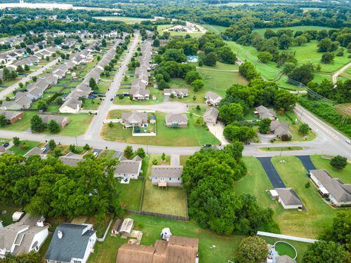 1809 Susan Rd, Columbia, TN, 38401-2190 | Card Image