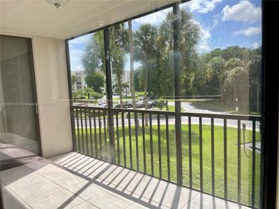 218 - 9735 Nw 52nd St, Condo with 2 bedrooms, 2 bathrooms and null parking in Doral FL | Image 1