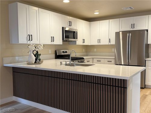 4981 Quiet Morning St, Las Vegas, NV, 89122-7447 | Card Image