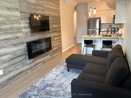2a-1430 Highland Road, Kitchener, ON, N2N0C3 | Card Image