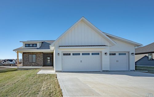 3231 Cider Mill Way, South Sioux City, NE, 68776-3055 | Card Image