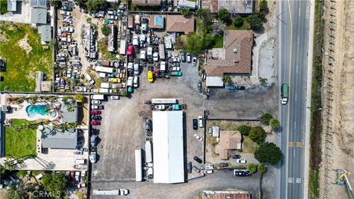 18963 Slover Ave, Bloomington, CA, 92316-2462 | Card Image