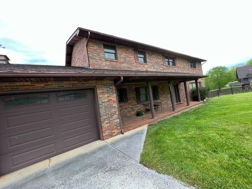 848 Navajo Dr, Jefferson City, TN, 37760-5122 | Card Image