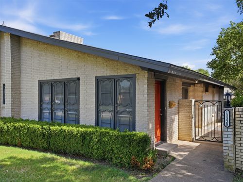 13328 Southview Ln, Dallas, TX, 75240-5811 | Card Image