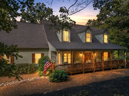 70 Clear Creek Valley Dr, Ellijay, GA, 30536-8152 | Card Image