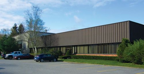 15 Kit St, Keene, NH, 03431-5911 | Card Image