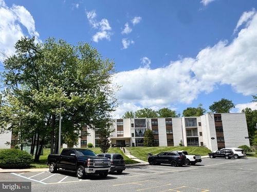 b110-60 Welsh Tract Rd, NEWARK, DE, 19713-2249 | Card Image