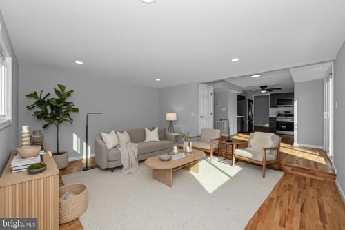 13318 Chalfont Ave, FORT WASHINGTON, MD, 20744-2809 | Card Image