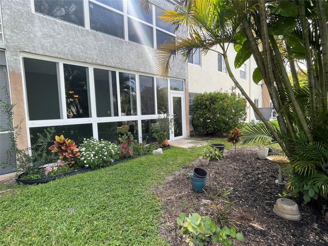 APT-104 - 5190 E Sabal Palm Blvd, Condo with 2 bedrooms, 2 bathrooms and null parking in Tamarac FL | Image 11