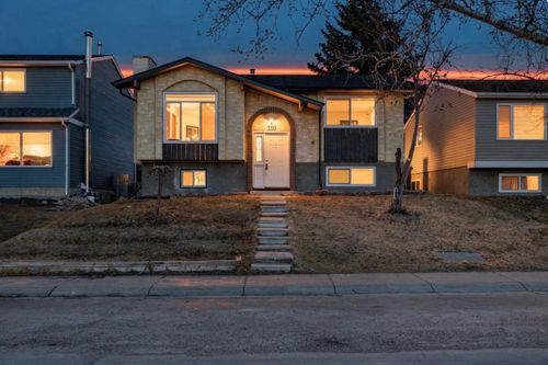 116 Falsby Rd Ne, Calgary, AB, T3J1B8 | Card Image