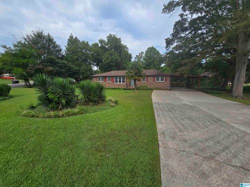 3236 Valley Park Dr, Vestavia, AL, 35243-5107 | Card Image