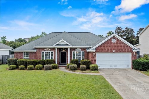 41 Patriot Dr, Richmond Hill, GA, 31324-7612 | Card Image