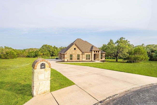 109 Twin Terrace Way, House other with 4 bedrooms, 4 bathrooms and null parking in Spring Branch TX | Image 4